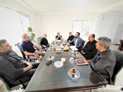 دیدار مدیر کل پست استان گیلان با کارخانه داران و تولید کنندگان چای در املش