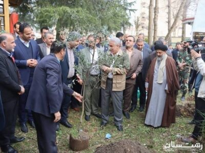 حضور استاندار گیلان و شهردار رشت در طرح سراسری مردمی کاشت یک میلیارد درخت