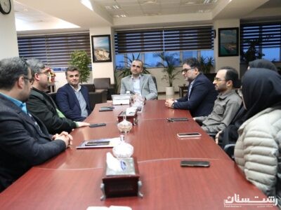 مدیرعامل سازمان منطقه آزاد انزلی با اعضای هیئت‌مدیره خانه مطبوعات استان گیلان به گفت‌وگو نشست