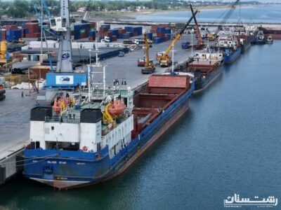 ثبت رکورد تخلیه و بارگیری ۱۴ هزار تنی کالا در یک روز در منطقه آزاد انزلی