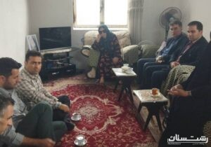 دیدار مسئولین رودسر با خانواده های تحت حمایت دارای معلولیت بینایی در بخش کلاچای
