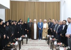 دیدار مدیرکل و جمعی از کارکنان بهزیستی گیلان با نماینده ولی فقیه در استان و امام جمعه رشت