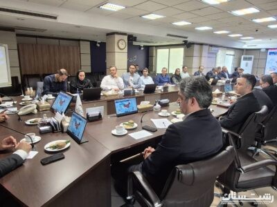 نشست بررسی فرصتها و ظرفیتهای کریدوری و بازارهای اوراسیا از طریق منطقه آزاد انزلی